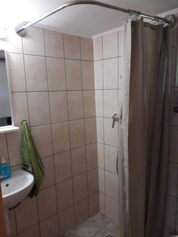 Matyas Apartman Tard Εξωτερικό φωτογραφία