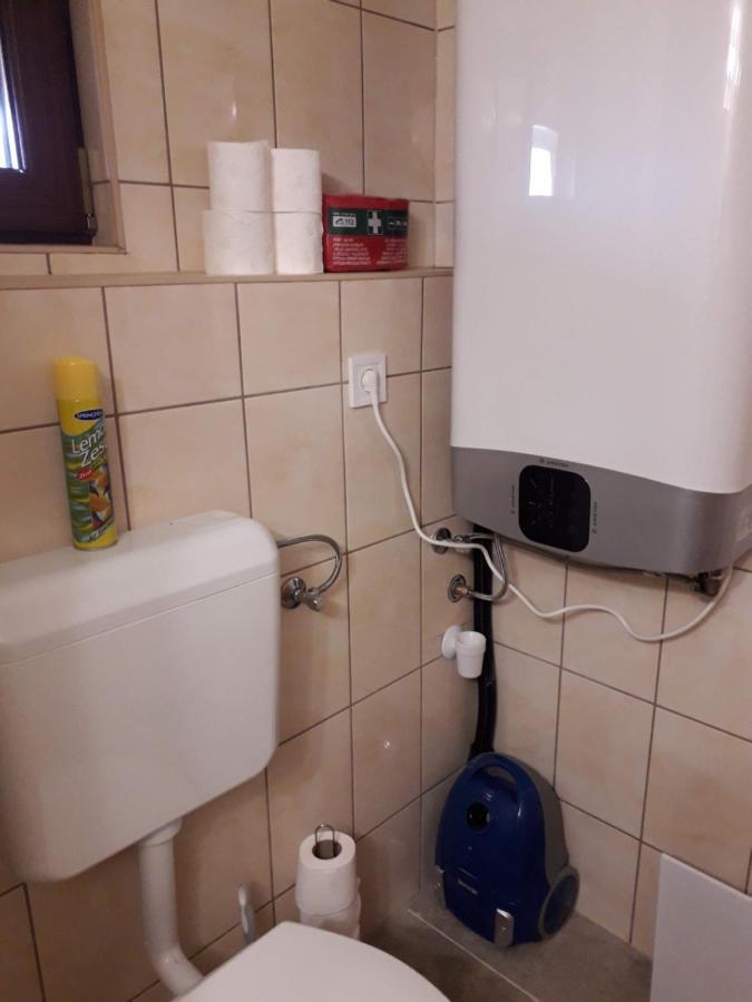 Matyas Apartman Tard Εξωτερικό φωτογραφία