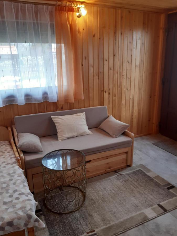 Matyas Apartman Tard Εξωτερικό φωτογραφία